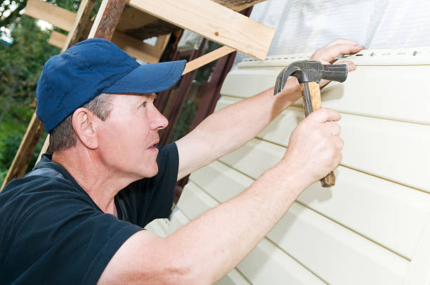 Affordable siding repair and maintenance services in Rincon, GA